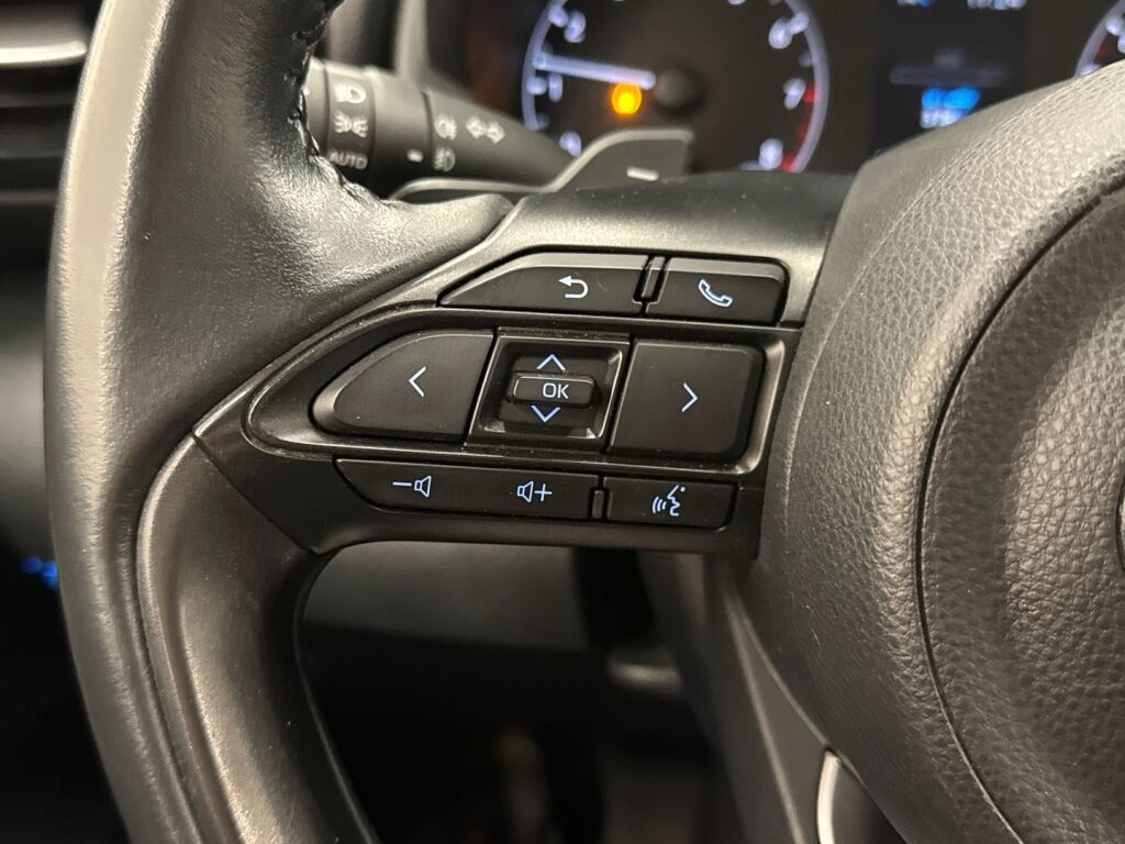 Toyota Yaris 2022 Valkoinen