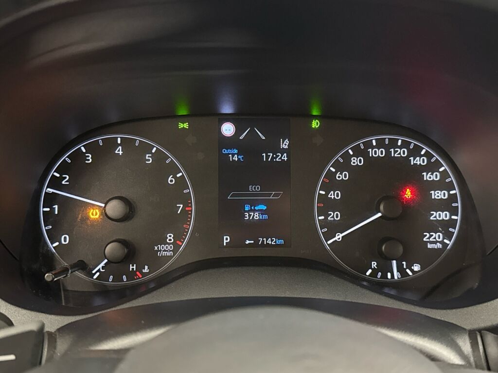 Toyota Yaris 2022 Valkoinen