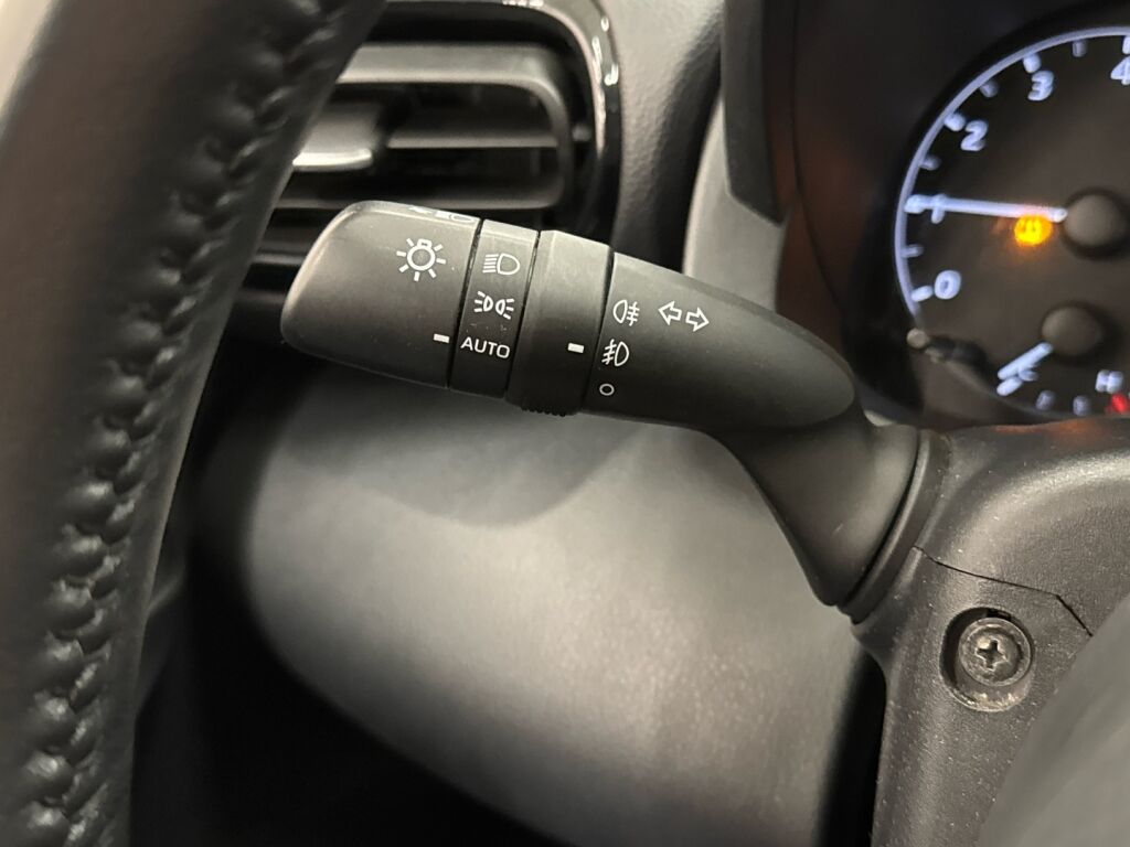 Toyota Yaris 2022 Valkoinen