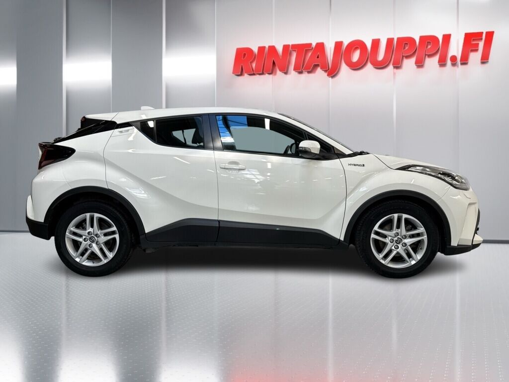 Toyota C-HR 2022 Valkoinen