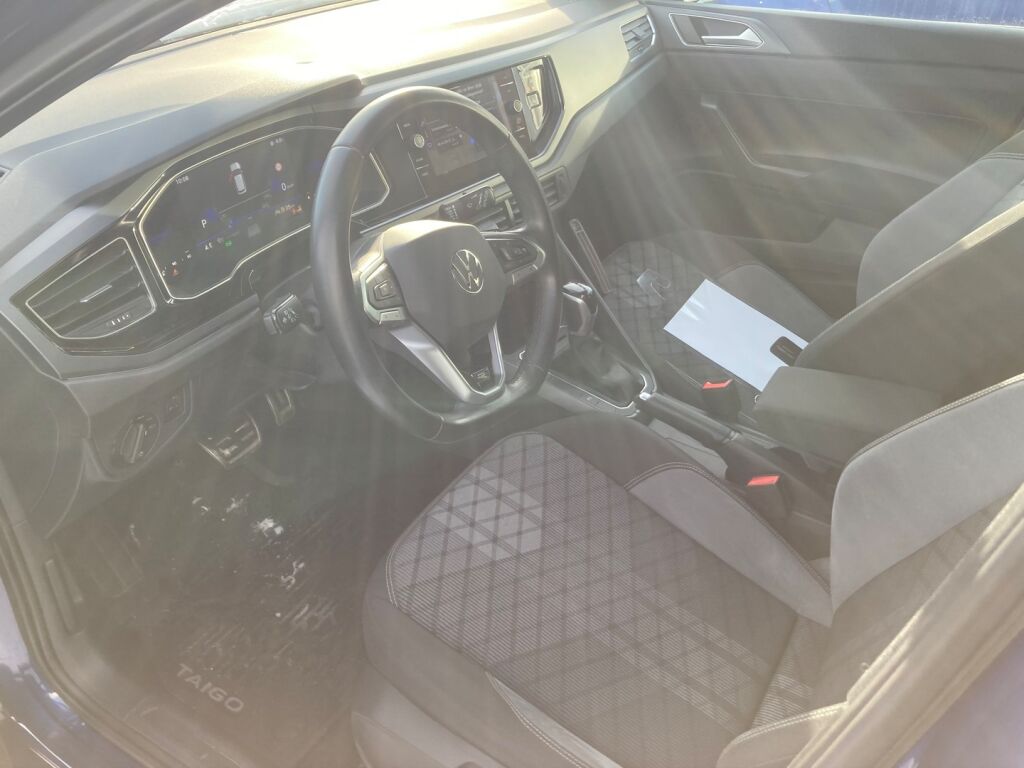 Volkswagen Taigo 2022 Metallinhohto Sininen