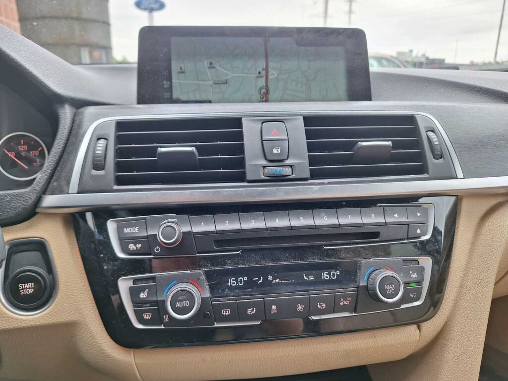 BMW 330 2017 Musta