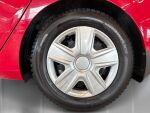 Hyundai i30 5d 2012 Punainen