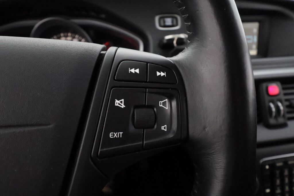 Volvo V40 2013 Harmaa