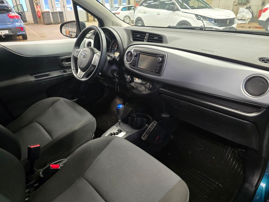 Toyota Yaris 2014 Turkoosi