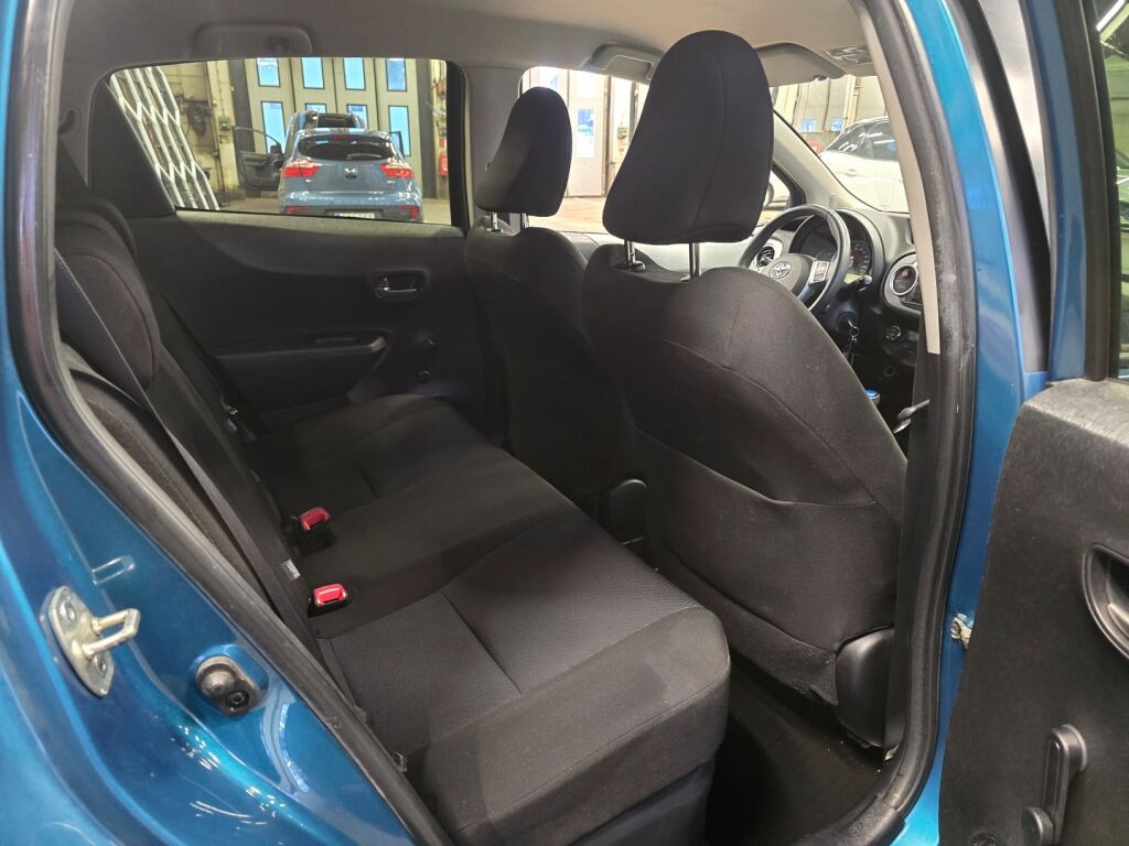 Toyota Yaris 2014 Turkoosi