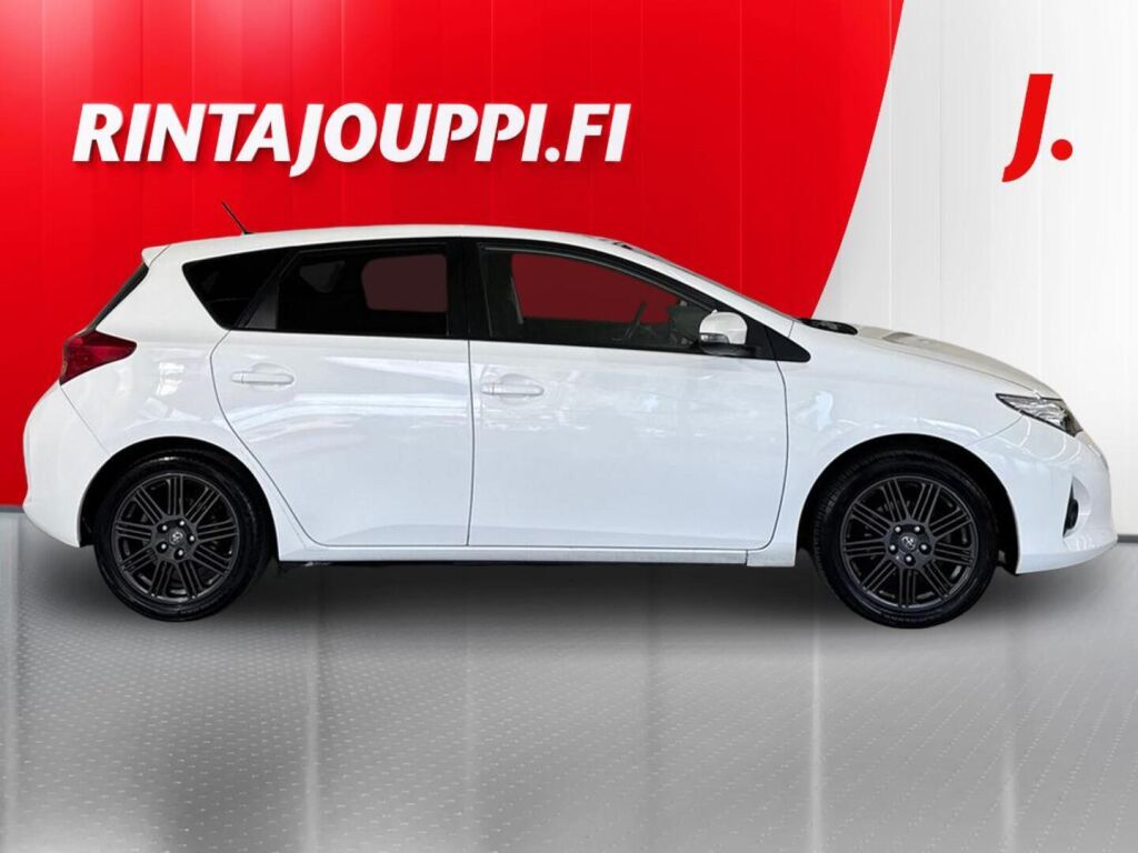 Toyota Auris 2013 Valkoinen