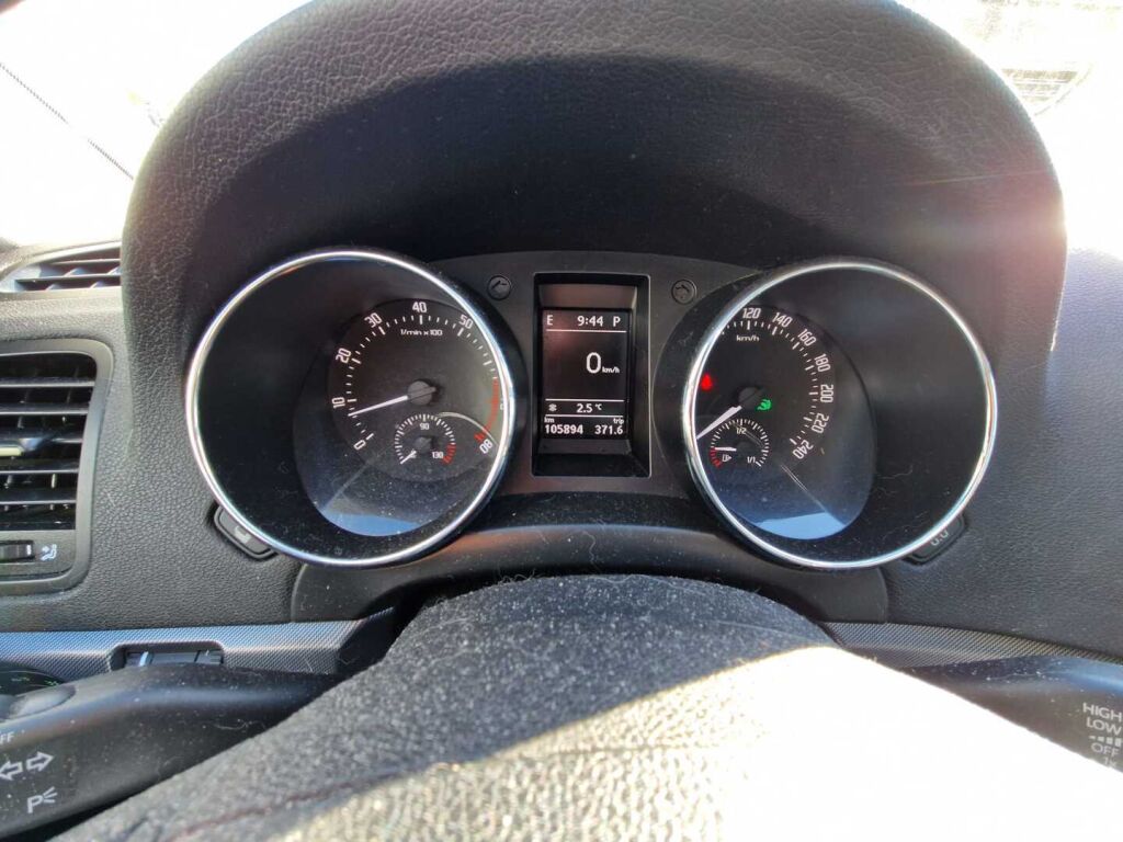 Skoda Yeti 2013 Ruskea (beige)