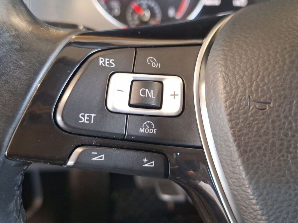 Volkswagen Golf 2014 Harmaa