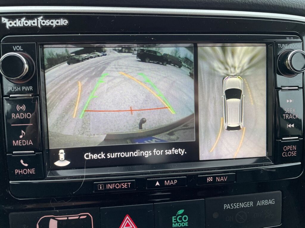 Mitsubishi Outlander PHEV 2016 Valkoinen