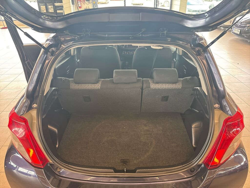 Toyota Yaris 2013 Violetti