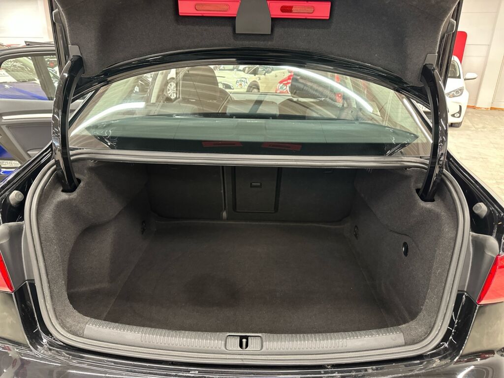 Audi A3 2013 Musta