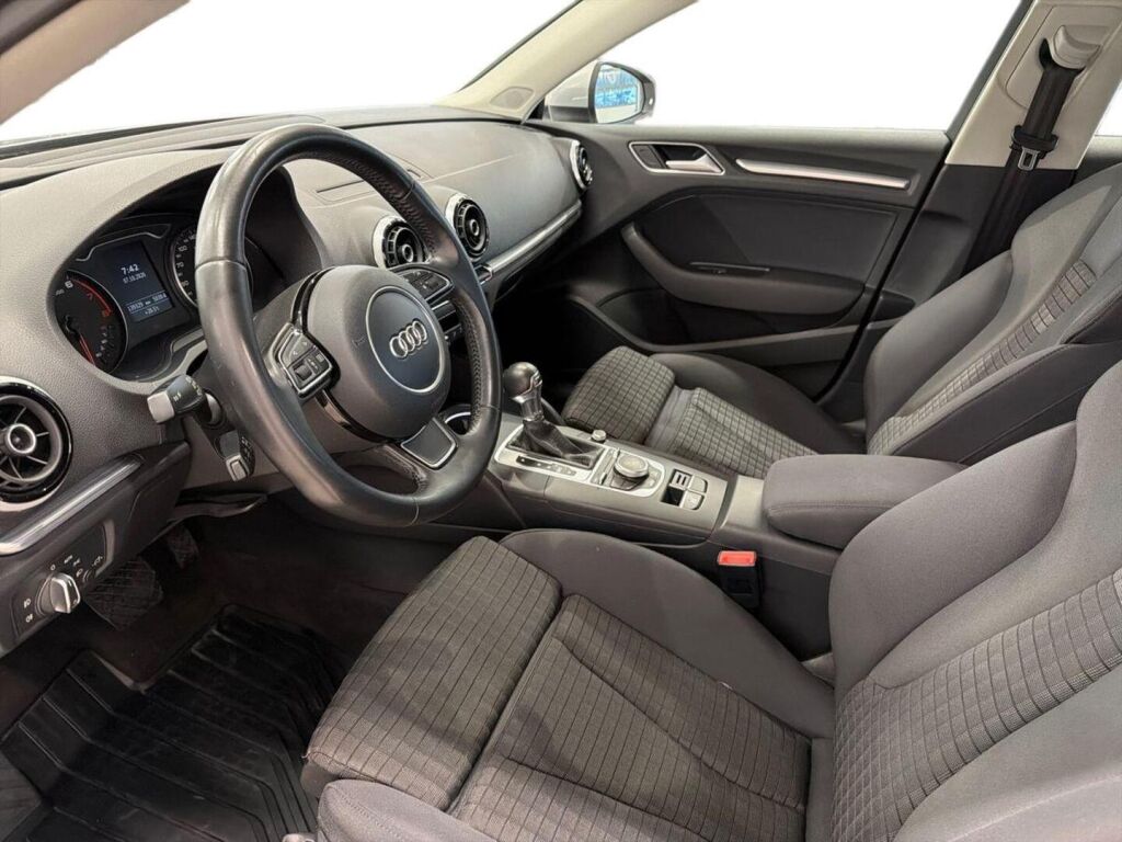 Audi A3 2014 Harmaa