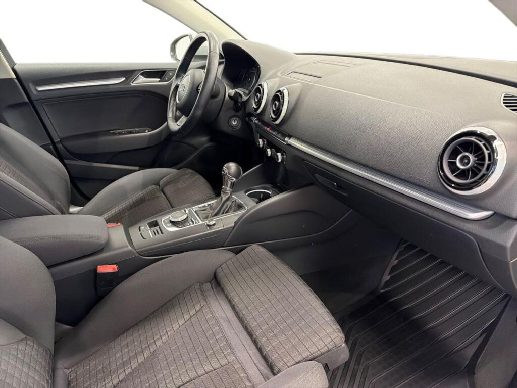 Audi A3 2014 Harmaa