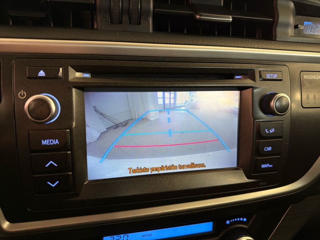 Toyota Auris 2014 Valkoinen