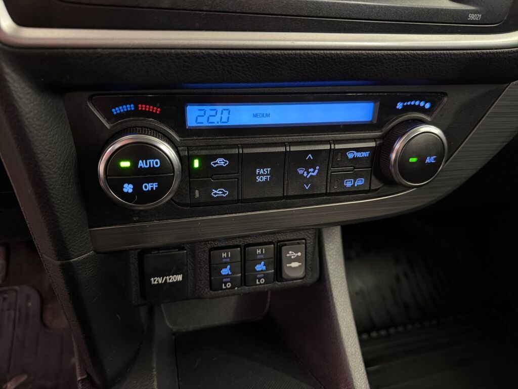 Toyota Auris 2014 Valkoinen