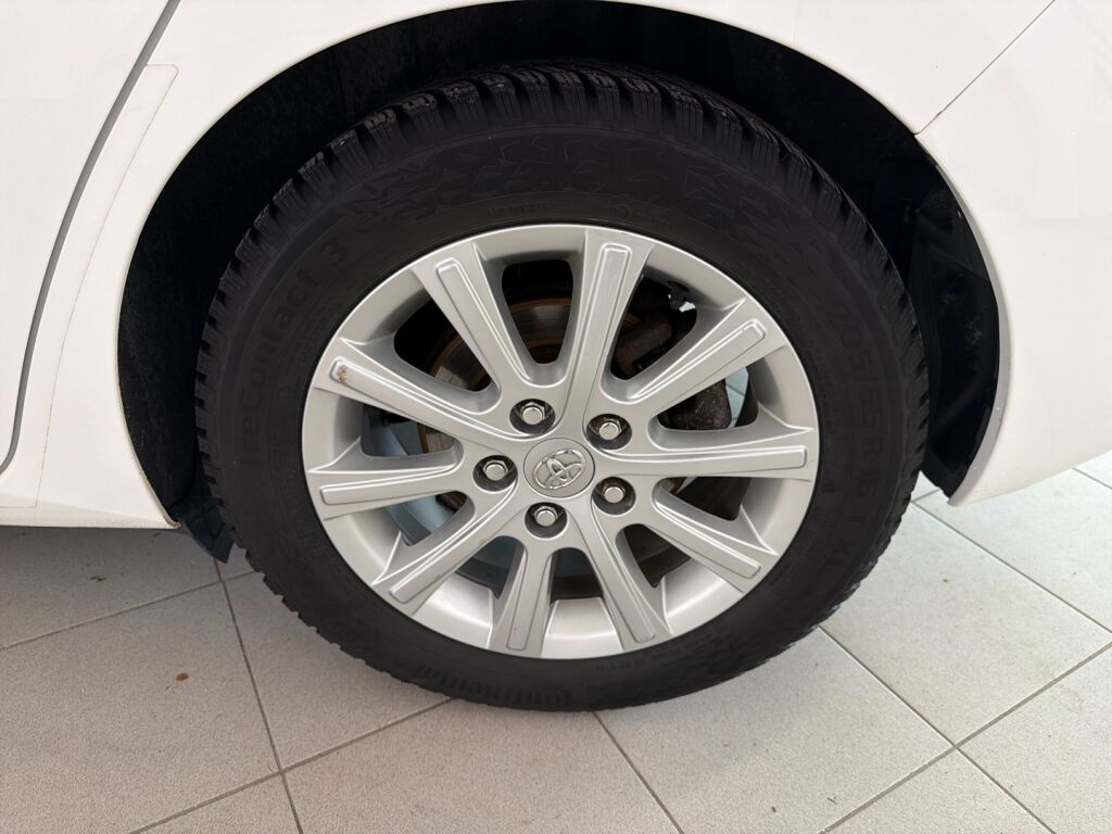 Toyota Auris 2014 Valkoinen
