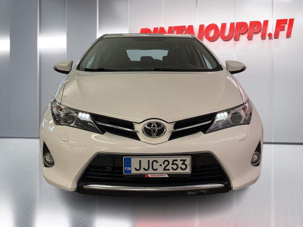 Toyota Auris 2014 Valkoinen