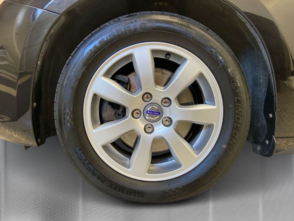 Volvo S60 2013 Musta