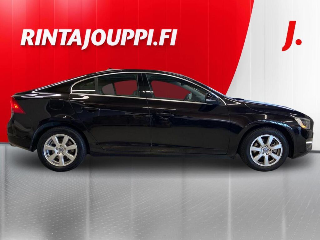 Volvo S60 2013 Musta