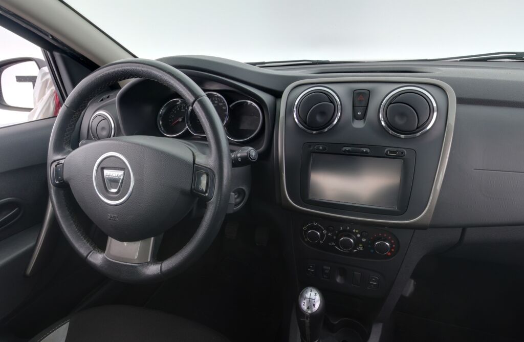 Dacia Sandero 2014 Sininen