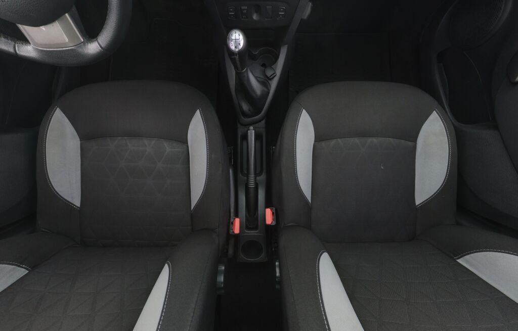 Dacia Sandero 2014 Sininen