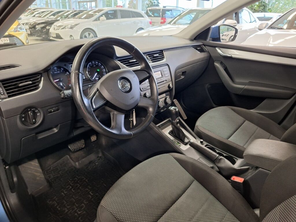 Skoda Octavia 2014 Sininen