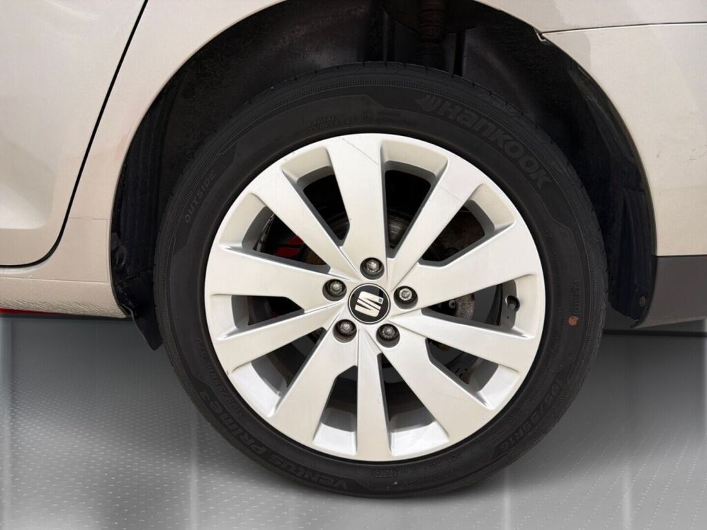 Seat Toledo 2014 Ruskea (beige)
