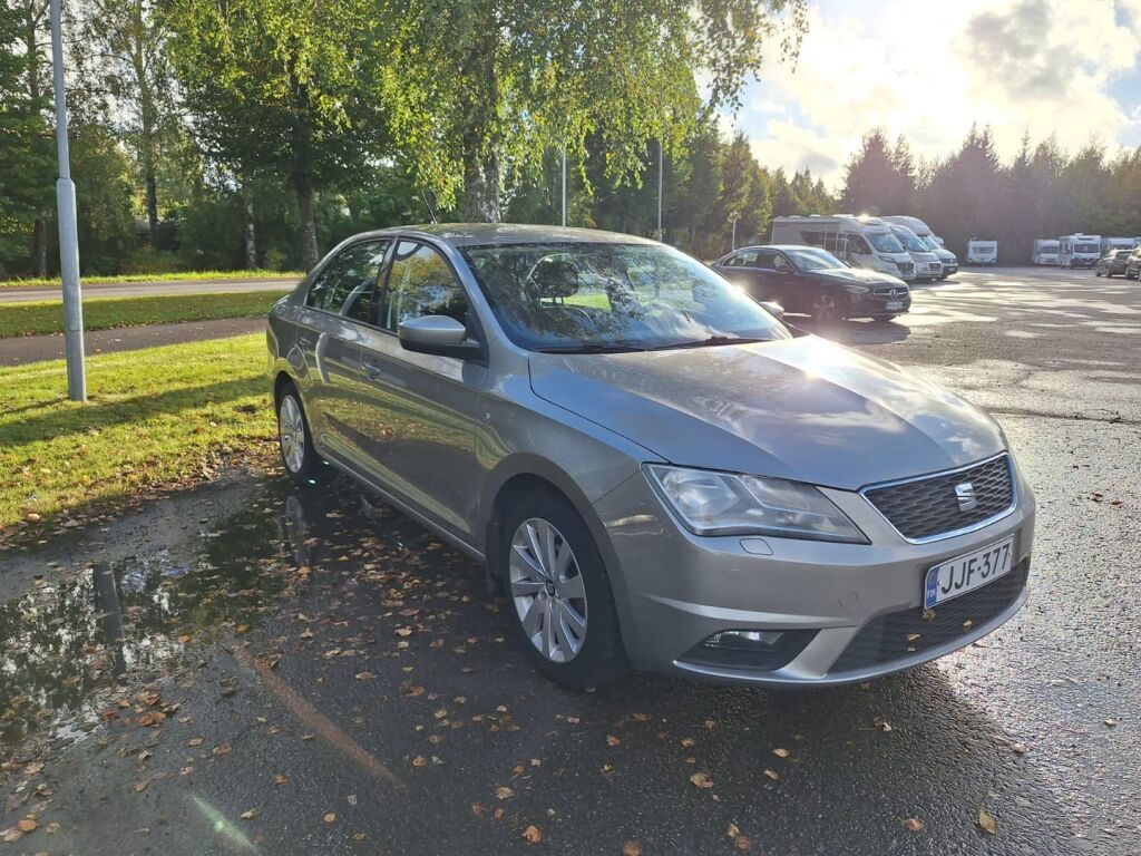Seat Toledo 2014 Ruskea (beige)