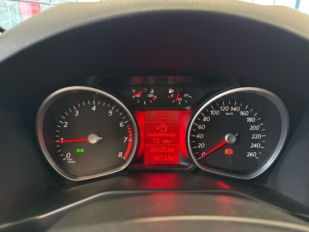 Ford Mondeo 2014 Valkoinen