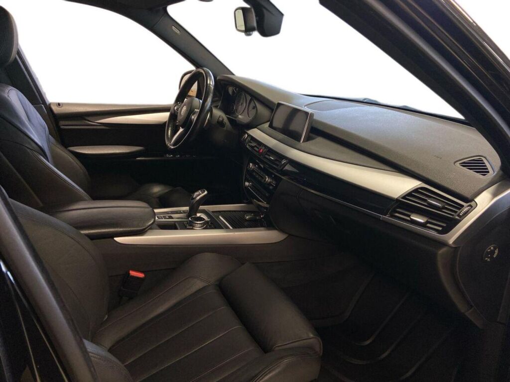 BMW X5 2014 Musta