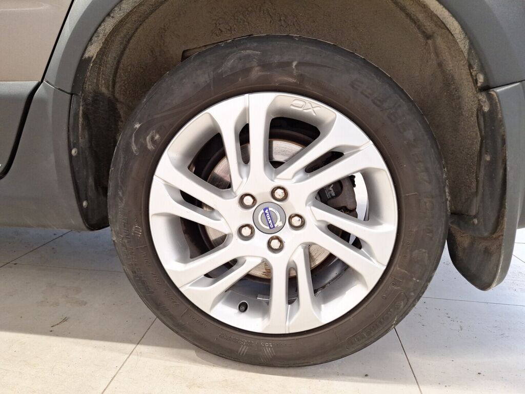 Volvo XC70 2014 Ruskea (beige)