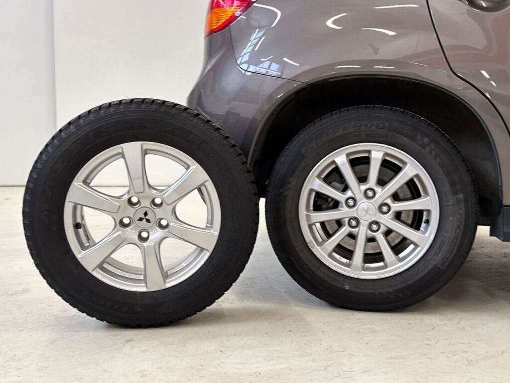 Mitsubishi ASX 2014 Ruskea (beige)