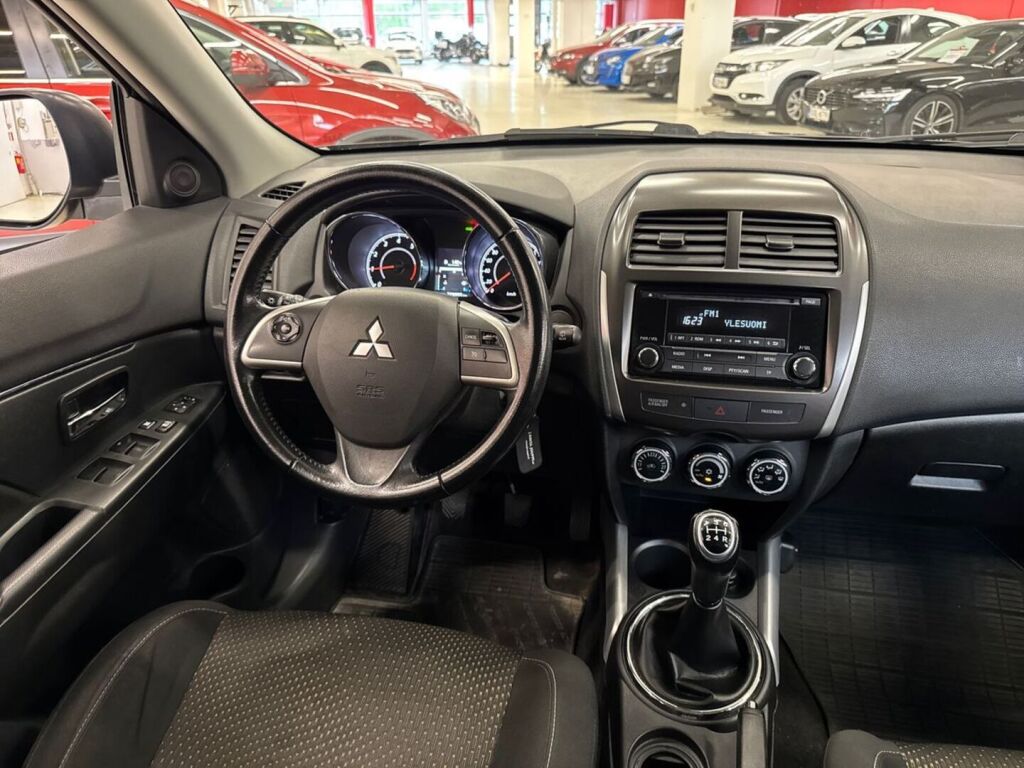 Mitsubishi ASX 2014 Ruskea (beige)