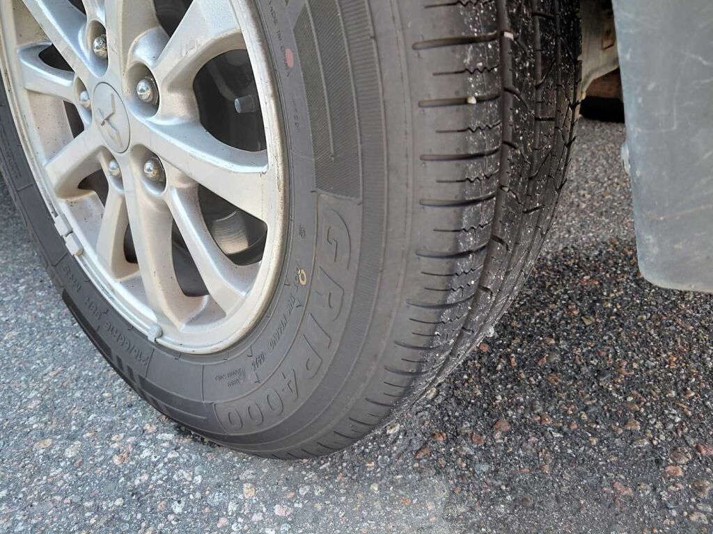 Mitsubishi ASX 2014 Ruskea (beige)