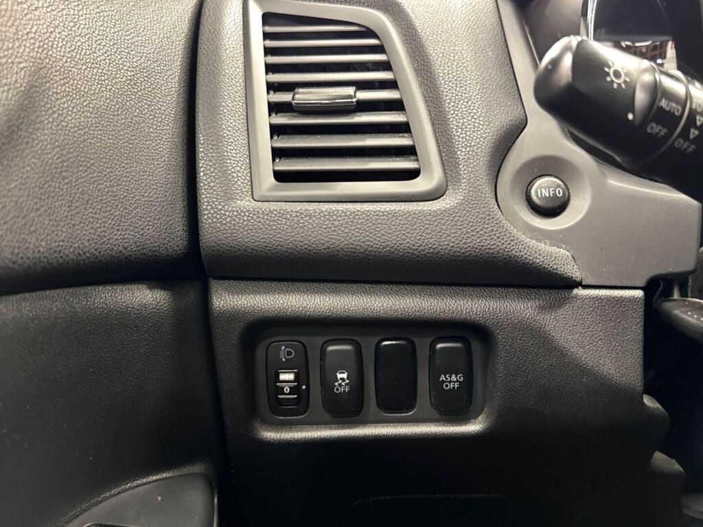 Mitsubishi ASX 2014 Ruskea (beige)