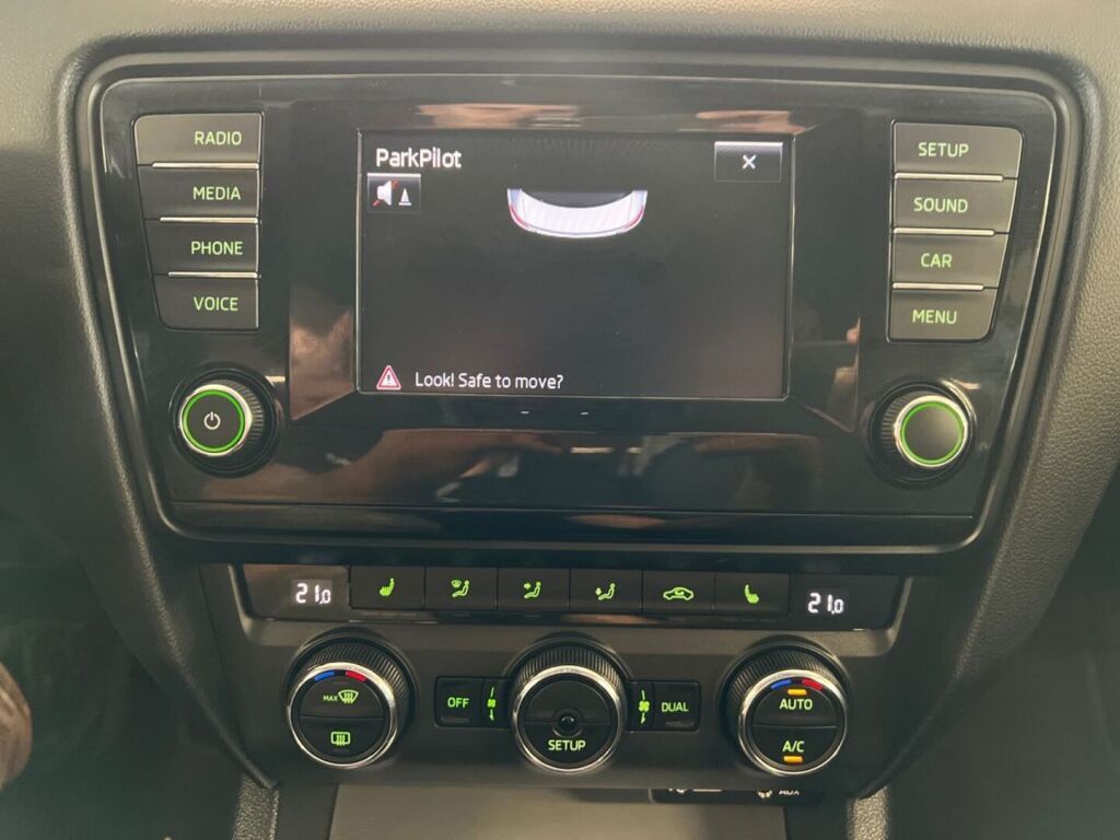 Skoda Octavia 2014 Hopea