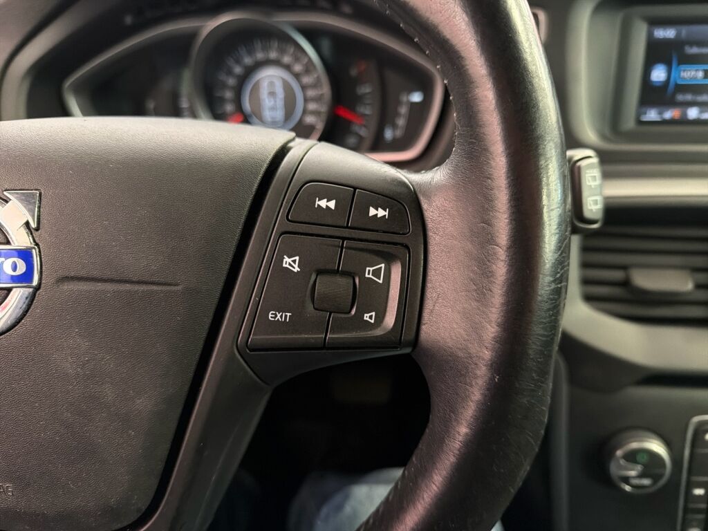 Volvo V40 2014 Valkoinen