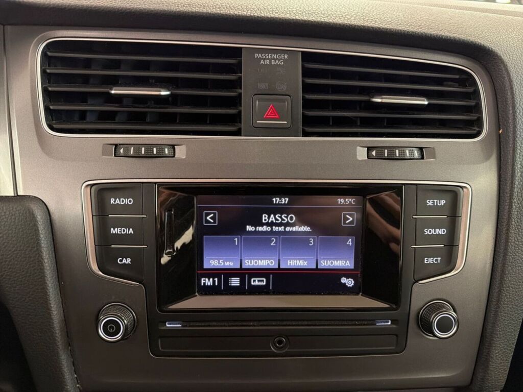 Volkswagen Golf 2014 Punainen