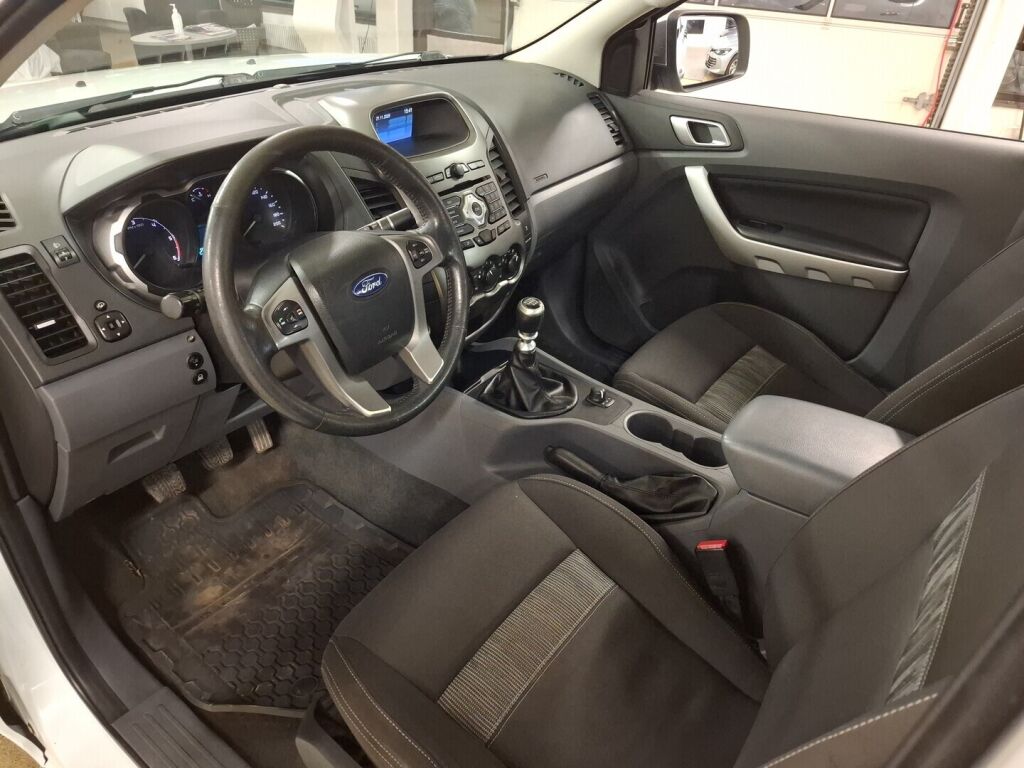 Ford Ranger 2015 Valkoinen