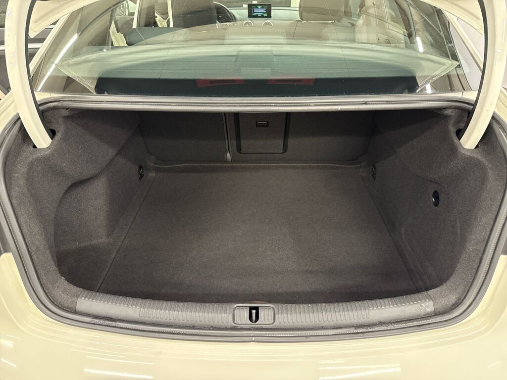 Audi A3 2014 Valkoinen