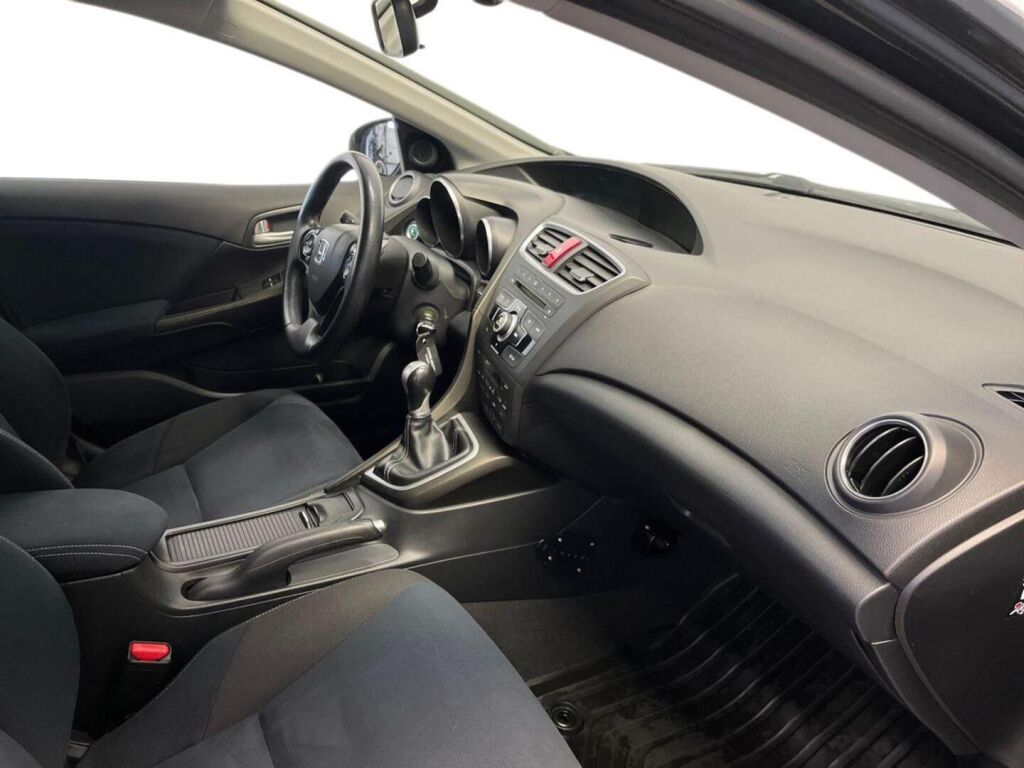 Honda Civic 2014 Musta