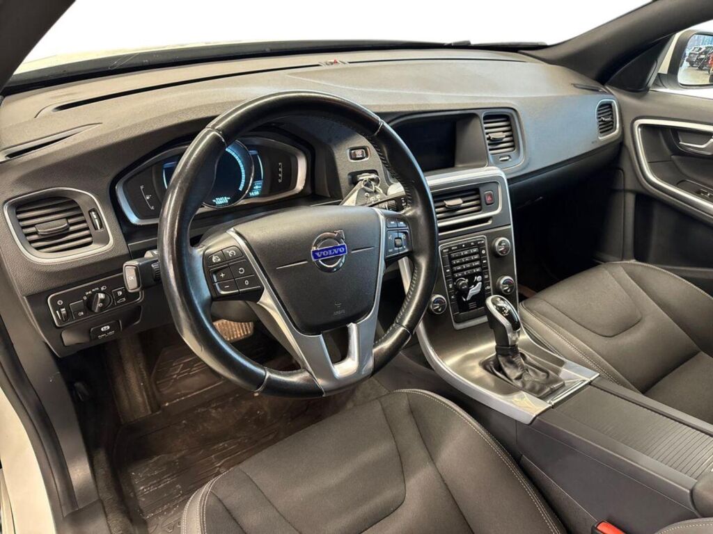 Volvo V60 2014 Valkoinen