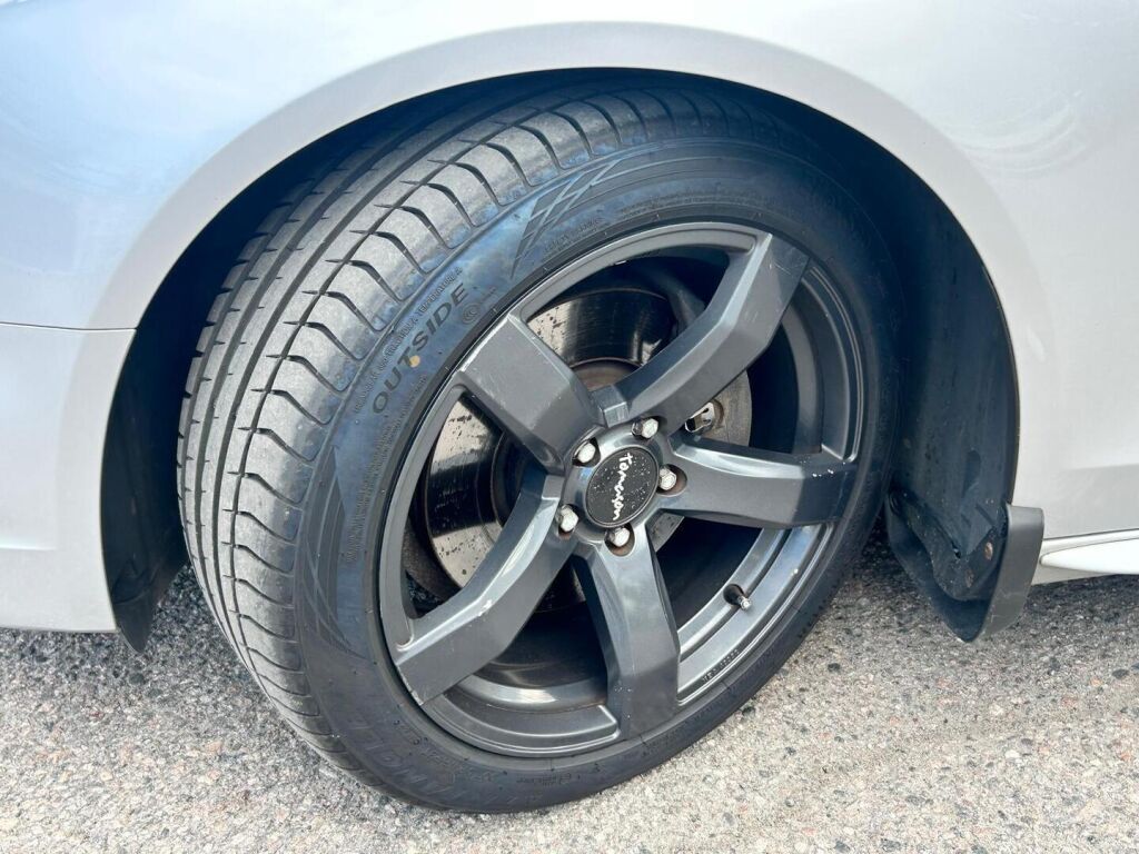 Audi A4 2014 Met. Hopea