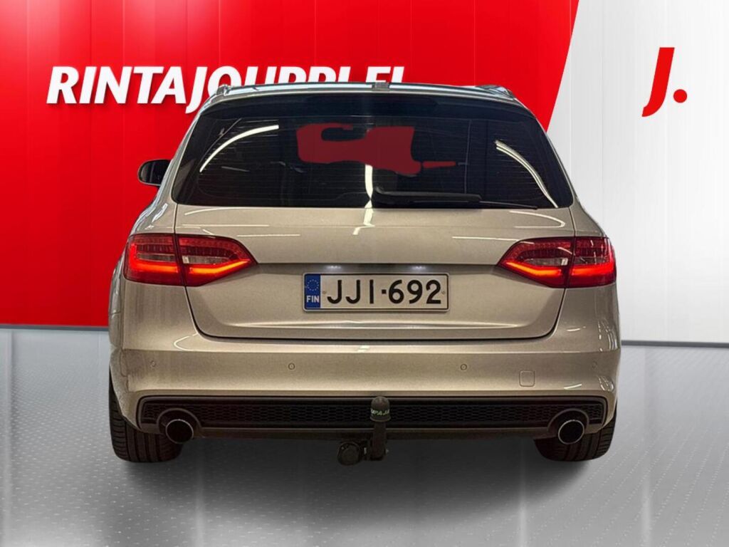 Audi A4 2014 Met. Hopea