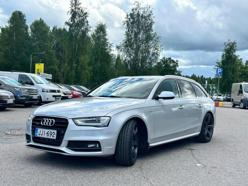 Audi A4 2014 Met. Hopea