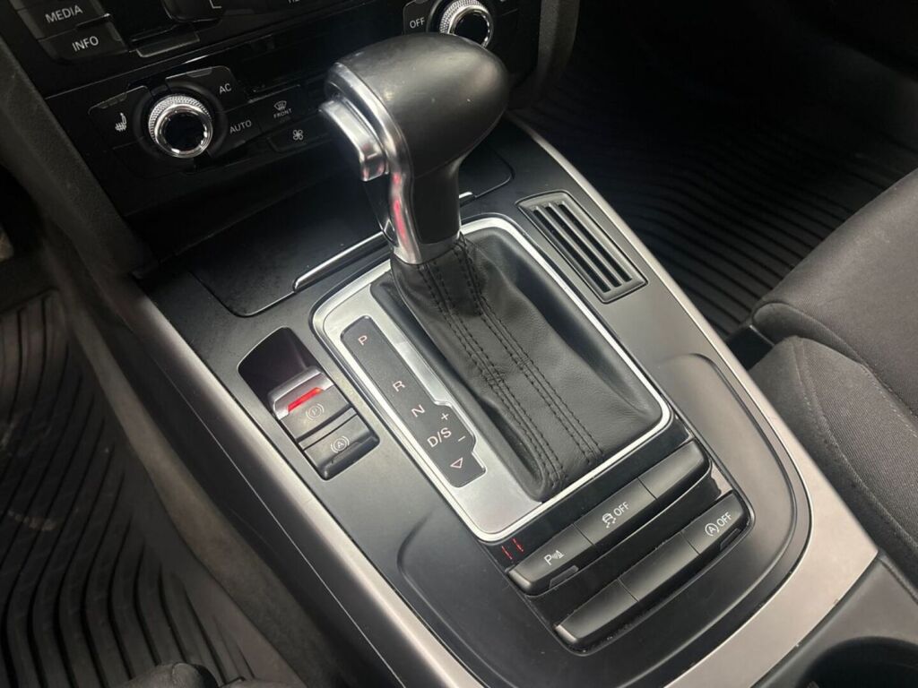 Audi A4 2014 Met. Hopea