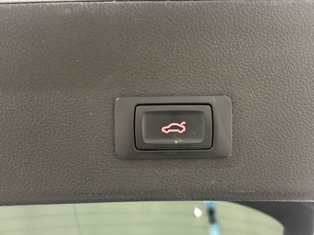 Audi A4 2014 Met. Hopea