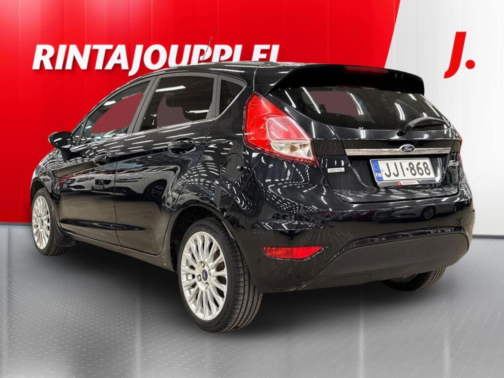 Ford Fiesta 2014 Musta