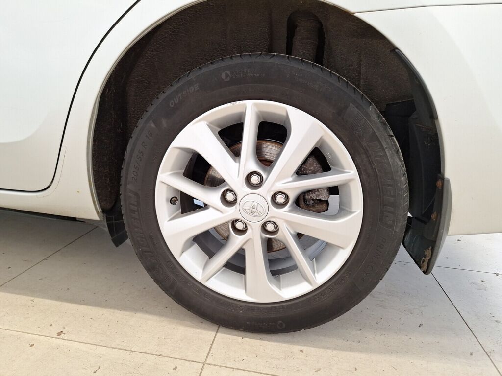 Toyota Corolla 2014 Hopea
